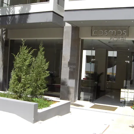 Cosmos Aparthotel 3*