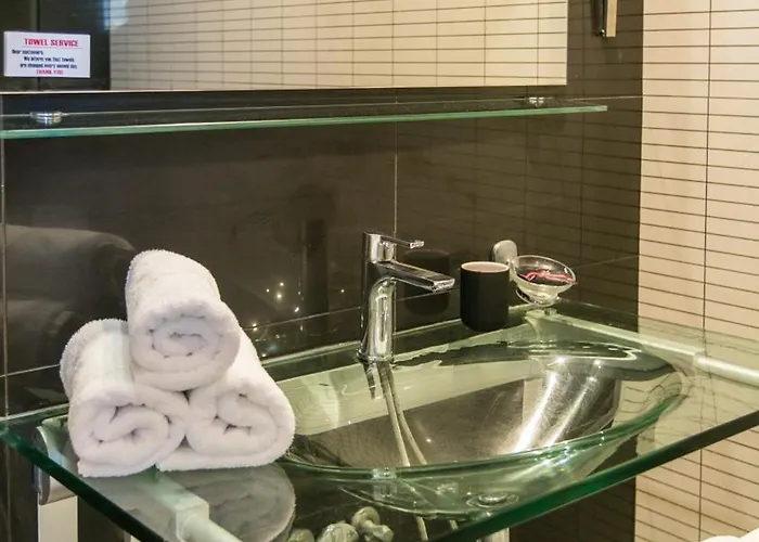 Cosmos Apartmanhotel 3*